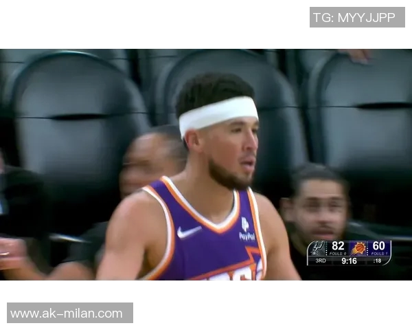 米奇称赞索汉表现出色防守端过于积极引发关注