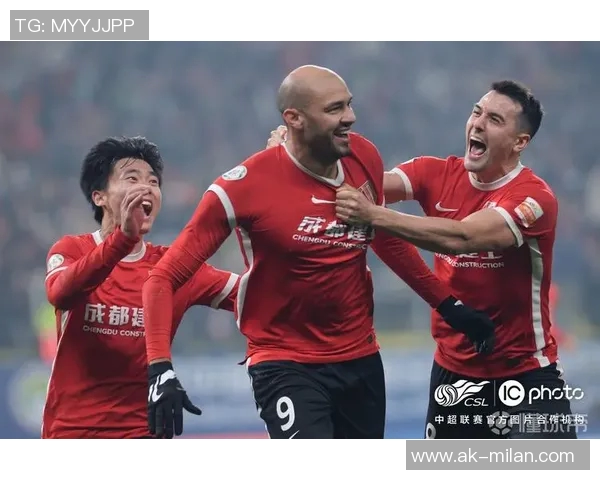 主教练金大仪称赞队员努力扳平比分感慨久未先失球的挑战与坚持